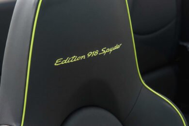 2012 PORSCHE 911 TURBO S CABRIOLET 918 SPYDER EDITION 10