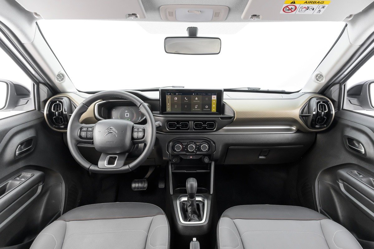 Aircross vem com a central multimídia Citroën Connect Touchscreen de 10” com Android Auto e Apple Carplay