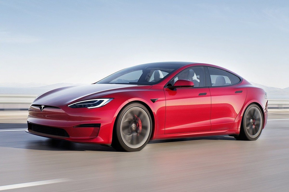 O Tesla S prova que carros elétricos têm grande autonomia: pode rodar cerca de 650 km