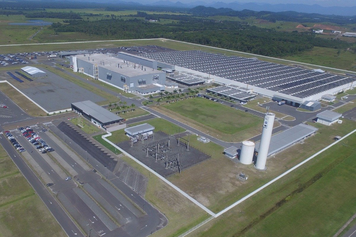 Vista aérea da fábrica da BMW em Araquari